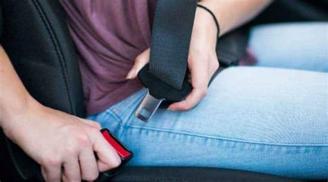 Seat Belt Amazon को केंद्र सरकार ने भेजा नोटिस सीट बेल्ट अलार्म