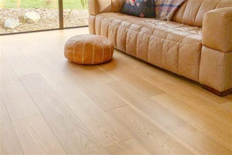 Blonde Pre Finish Wooden Flooring Summit Flooring Nz Oak Flooring Timber Flooring Wooden