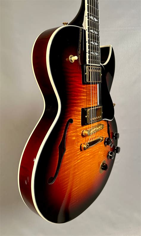 Gibson Es 137 Custom 2003 Sunburst Vintage Electric Guitar