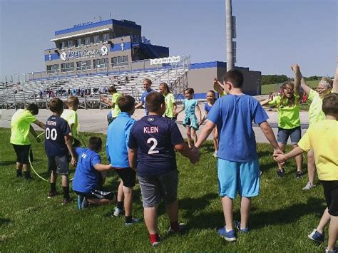 field day hula hoop relay - Valle Catholic Schools