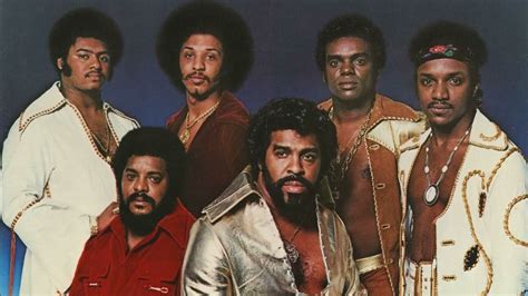 The Isley Brothers Summer Breeze Instrumental Youtube