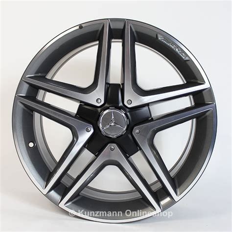 Amg Inch Wheels Set Of A Class W Twin Spoke Wheel From The Cla