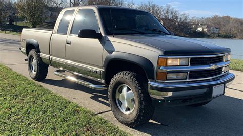 1998 Chevrolet Silverado Z71 Pickup At Kansas City 2022 As T97 Mecum