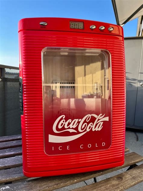 COCA COLA Mini Kühlschrank 25L Kaufen auf Ricardo