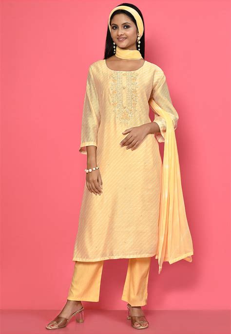 Leheriya Printed Muslin Cotton Pakistani Suit In Yellow KWU70