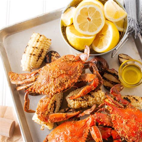 Linton S Heavily Seasoned Steamed Large Maryland Blue Crabs