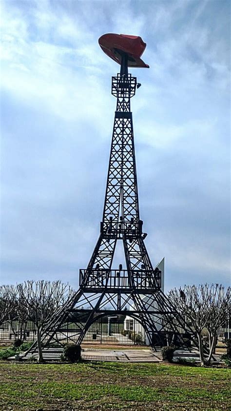 Visite The Texas Eiffel Tower In Paris Tx Field Trip Texas