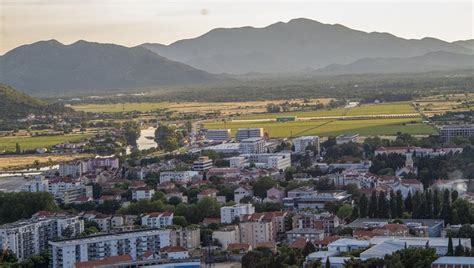 VELIKI BROJ PRIJAVA ZA IDEJNO REŠENJE KONGRESNOG CENTRA Komisija bira