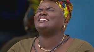 Thainá Gonçalves chora copiosamente, e Thalles Roberto elogia