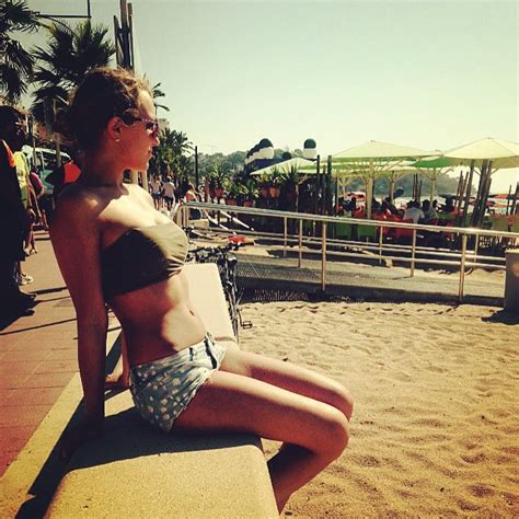 Naked Elisa Kolk Added 07 19 2016 By KA