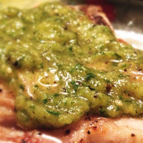 Roasted Tomatillo Salsa Boom