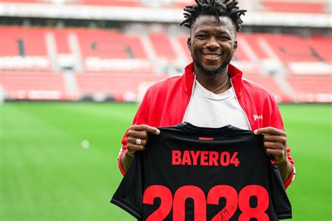 Le Bayer Leverkusen Officialise La Prolongation D Edmond Tapsoba