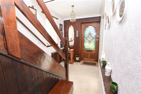 Holly Road Golborne Warrington Wa3 3jr 3 Bed Semi Detached House £