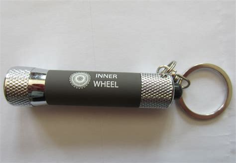 Inner Wheel Benefitshop E V Kleine Led Taschenlampe In Diversen Farben