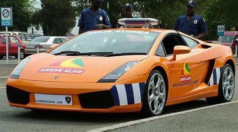 16 Truly Awesome Police Cars