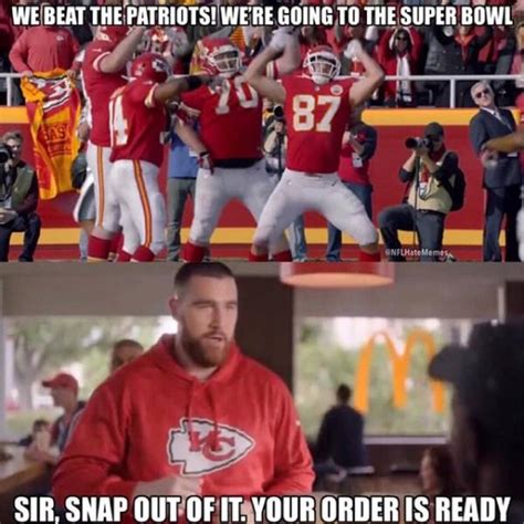 Touchdown With These American Football Memes 34 Pics
