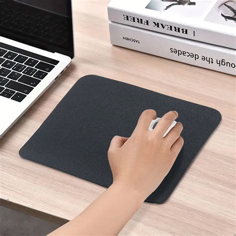 Sovawin Smooth Surface Anti Slip Mouse Pad Multifungsi X X Mm