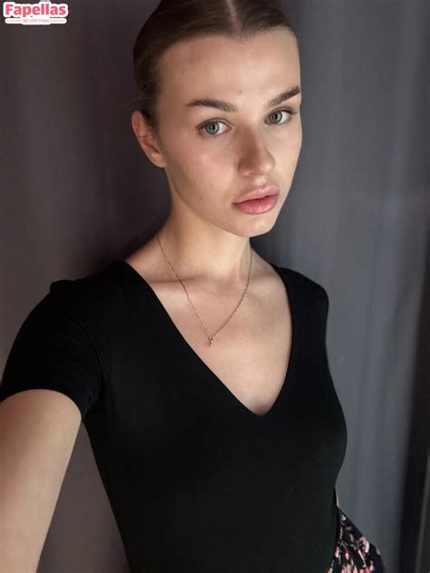 Nelly Miles Aka Nellyomiles Nude Leaks OnlyFans Photo 21 Fapellas