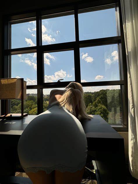 OnlyFans Fansly Ashley Danielle Nude Leaked Photo 29 The Fappening Leaked Photos