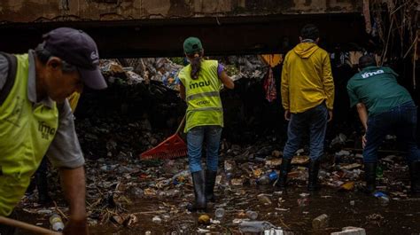 Familias De Maracaibo Afectadas Por Las Lluvias Fueron Atendidas