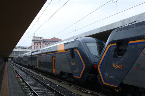 Piemonte In Servizio Due Nuovi Treni Rock E Pop