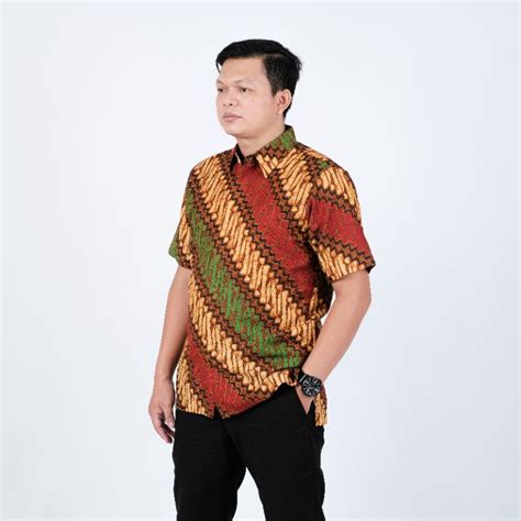 Jual Hem Batik Sogan Motif Parang Merah Hijau Pendek Shopee Indonesia
