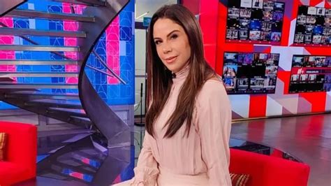 Paola Rojas Celebró Su Próxima Salida Del Noticiero Mañanero De