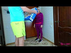 Hot Delivery Girl Sucks Dick And Gets Fast Sex In Velour Tracksuit Real Homemade Porn With