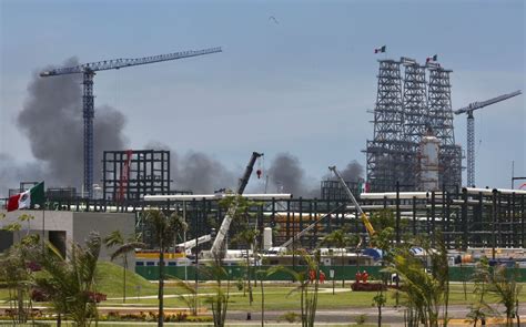 Amlo Inaugura Refiner A Olmeca En Dos Bocas Fotos Grupo Milenio