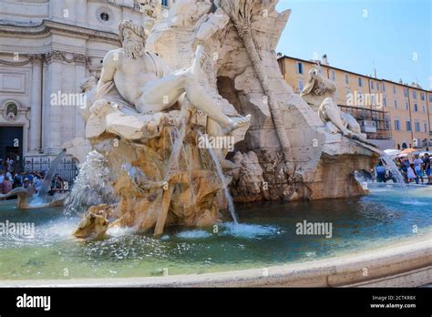 Rom Latium Region Italien Fontana Dei Quattro Fiumi Brunnen Der