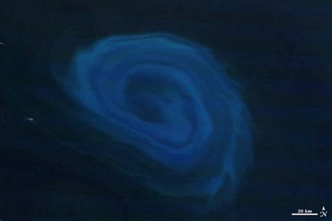 Scientists Observe Bizarre Double Whirlpools In The Ocean For The