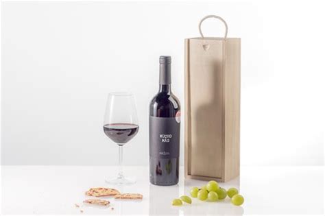 full bodied red wine janets flowers eastbourne florist