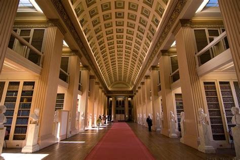 Playfair Library University Of Edinburgh Located In Old College South