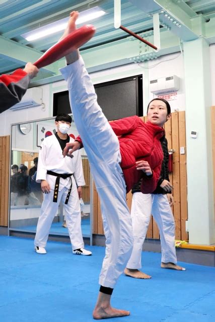 パリ五輪目指す18歳テコンドー女子加藤柚帆 全日本選手権Vで勢い 神戸野田高から名門大東大へスポーツ神戸新聞NEXT