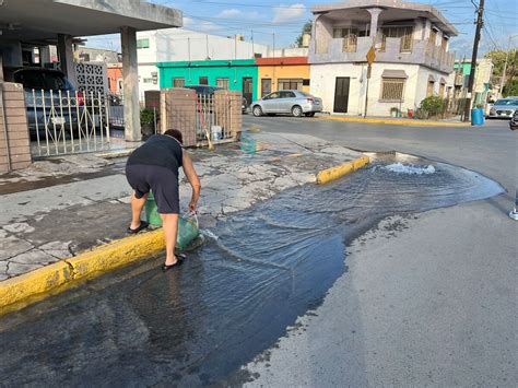 Fuga de agua alarma a vecinos de la colonia Vidriera Telediario México