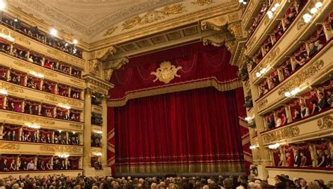 Milano, salta la prima con il pubblico alla Scala del 7 dicembre