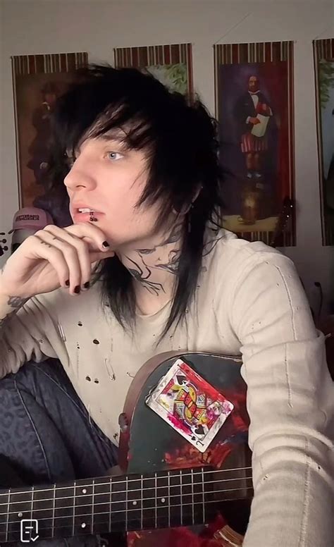 Boyfriend Reveal Johnnie Guilbert In Johnnie Guilbert Hot Emo Guy Emo Guys