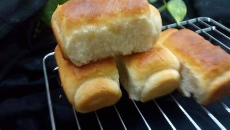 Soft Milk Bread Rolls — Your Everyday Cook