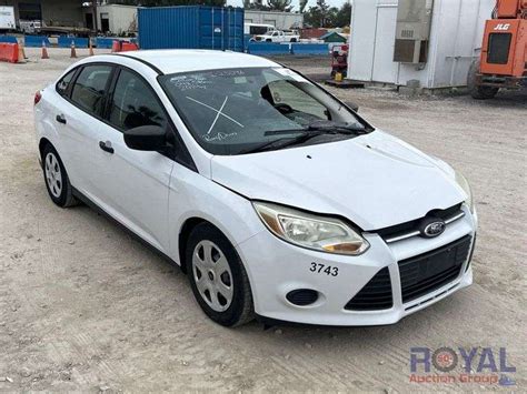 2014 Ford Focus Sedan - Royal Auction Group