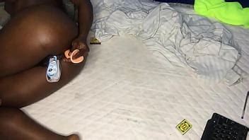 Mírame correrme masivamente después de usar un consolador en ambos agujeros XVIDEOS