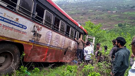 Woman Killed 19 Injured As Bus Falls Into Gorge In Maharashtras