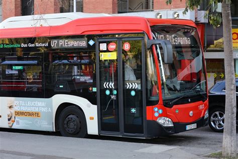 Huelga De Autobuses En Barcelona Horarios Y Servicios M Nimos