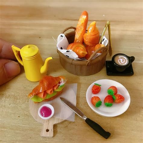 1 6 Bilancia Miniatura Casa Delle Bambole Pane Baguette Mini Croissant