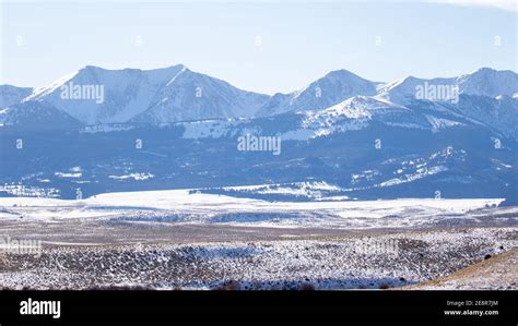 Bozeman Montana Mountain Range Stock Photo Alamy