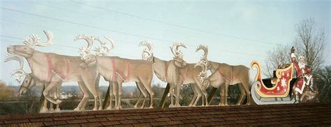 Original-Santa-sleigh-reindeer-for-rooftop-Paul-Barker – Copy ...