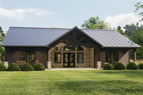 One Story Bedroom Rustic Craftsman House With Vaulted Great Room