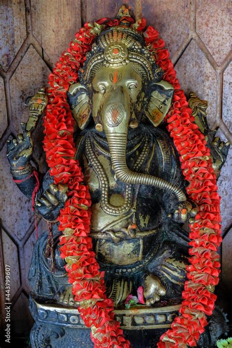 Manali India June 2021 Statue Of The Goddess Ganesha In The Manu