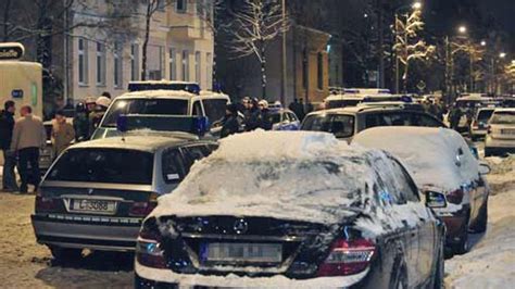 Leipzig Schneeballschlacht wird Straßenschlacht Panorama