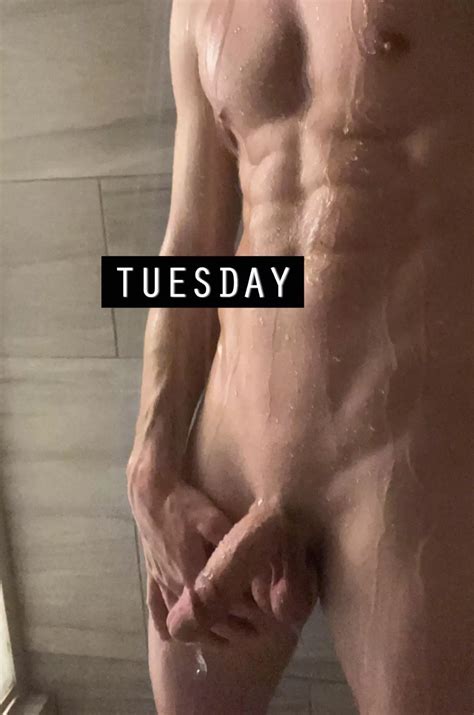 Any Nice Dicks Out There HMU Nudes GaySnapchatImages NUDE PICS ORG