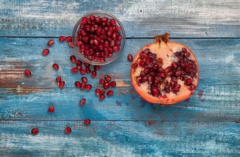 Premium Photo High Angle View Of Pomegranate Seeds